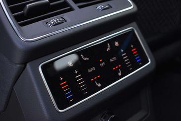 Audi RS6 Avant Performance — photo 42