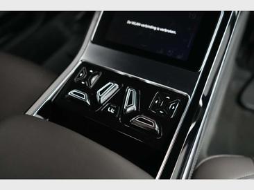 Audi A8 B&O Advanced 60 TFSIe — photo 6