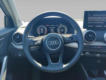 Audi Q2 Advanced 35 TFSI — photo 13