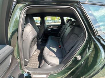 Audi RS6 Avant — photo 7