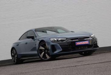 Audi RS E-tron GT — photo 14