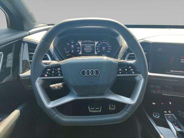 Audi Q4 E-tron S Line 55 — photo 13
