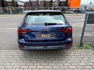 Audi A4 Design 40 TDI — photo 4