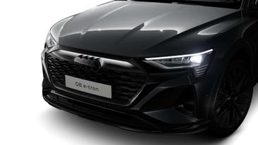 Audi Q8 E-tron Sportback 50 — photo 2