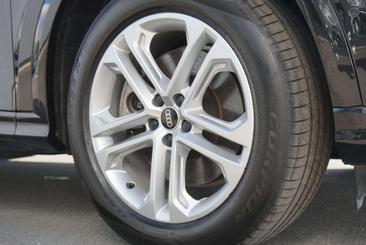Audi Q5 S Line 3.0 TDI — photo 11