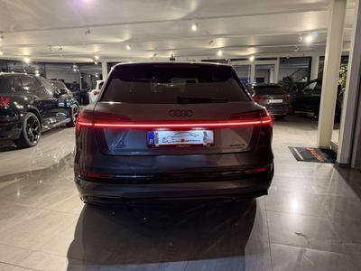Audi SQ8 E-tron