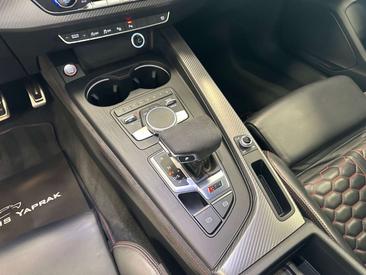 Audi RS4 Design-Paket 2.9 TFSI — photo 27
