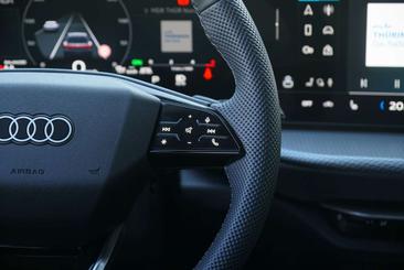 Audi Q5 S Line 3.0 TDI — photo 15