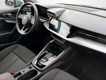 Audi A3 Advanced 35 TDI — photo 11