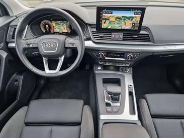 Audi Q5 S Line 40 TDI — photo 16