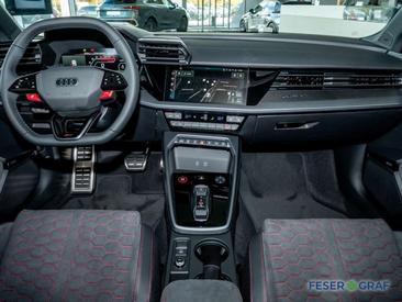Audi RS3 — photo 8