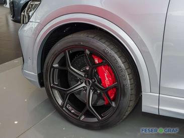 Audi RSQ8 Performance — photo 10