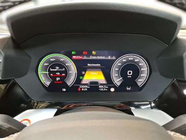 Audi A3 Advanced 40 TFSI — photo 11