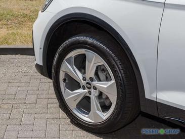 Audi Q5 Advanced 50 TDI — photo 9