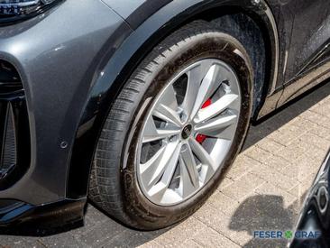 Audi Q6 E-tron S Line Performance — photo 9