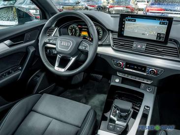 Audi Q5 S Line 55 TFSI E — photo 4