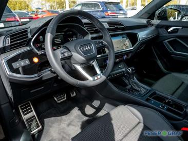 Audi Q3 S Line 35 TFSI — photo 4