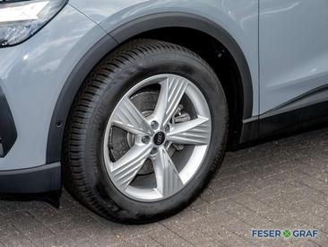 Audi Q4 E-tron 35 — photo 10