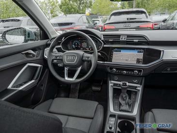 Audi Q3 Advanced 35 TFSI — photo 3