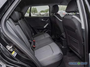 Audi Q2 Advanced 35 TFSI — photo 7