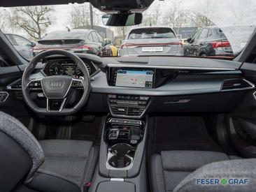 Audi E-tron GT — photo 7