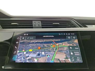 Audi Q8 E-tron S Line 50 — photo 43