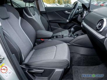 Audi Q2 Advanced 35 TFSI — photo 6