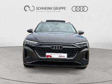 Audi Q8 E-tron S Line 55 — photo 8