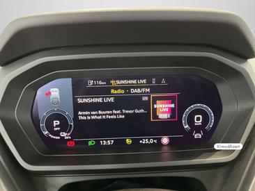 Audi Q4 E-tron 40 E-tron — photo 10