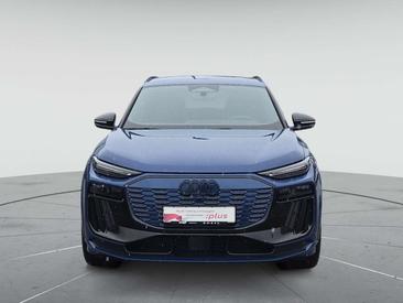 Audi Q6 E-tron S-LINE — photo 13