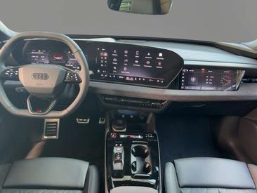 Audi S6 E-tron — photo 7