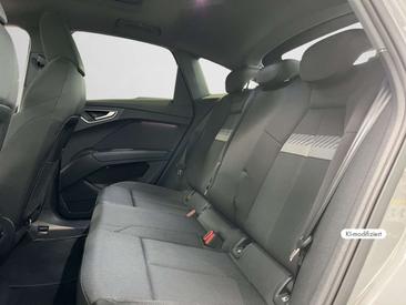 Audi Q4 E-tron 40 E-tron — photo 14