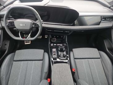 Audi Q6 E-tron S-LINE — photo 18