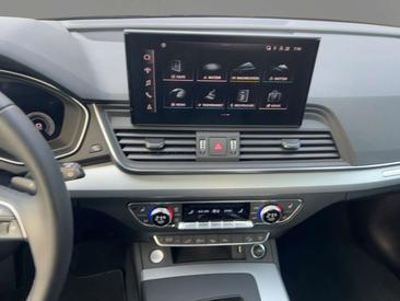 Audi Q5 50 TFSI E — photo 10