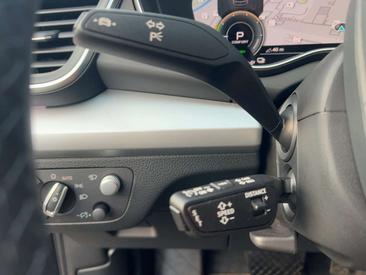 Audi Q5 50 TFSI E — photo 12