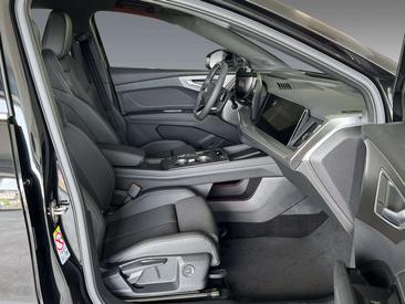 Audi Q4 E-tron S Line Performance — photo 7