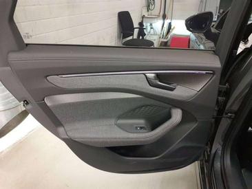 Audi A6 S Line 30 TDI — photo 10