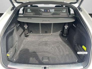 Audi Q5 S Line 45 TFSI — photo 15