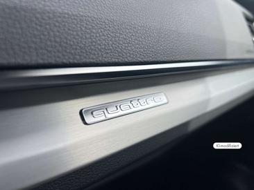 Audi Q5 S Line 45 TFSI — photo 19
