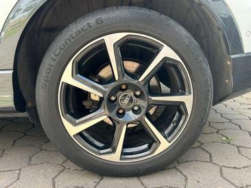 Audi Q3 Sportback 40 TFSI — photo 17