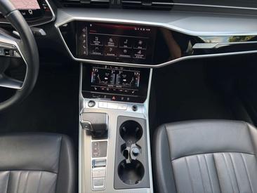 Audi A6 Design 45 TFSI — photo 17