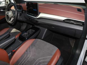 Volkswagen ID.5 — photo 8