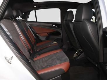 Volkswagen ID.5 — photo 10