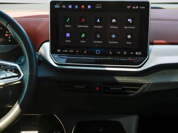 Volkswagen ID.5 — photo 11