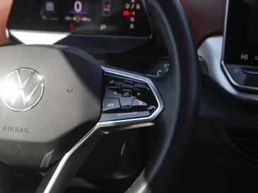Volkswagen ID.5 — photo 18