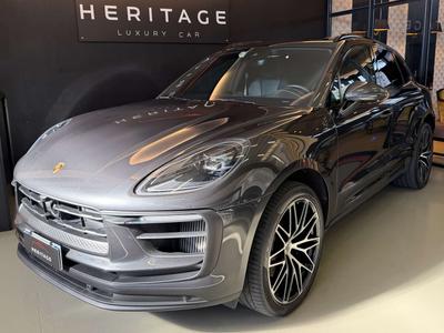 Porsche Macan S