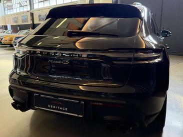 Porsche Macan S — photo 8