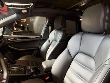 Porsche Macan S — photo 12