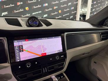 Porsche Macan GTS — photo 18