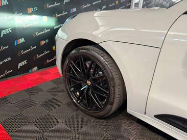 Porsche Macan GTS — photo 9